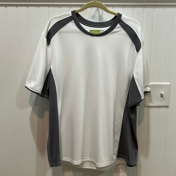 🎉HOST PICK🎉Men’s TEK GEAR Sport Shirt - Picture 3 of 11